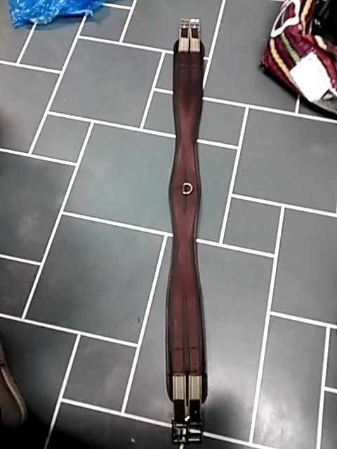 Brown Shedrow Girth, 50"