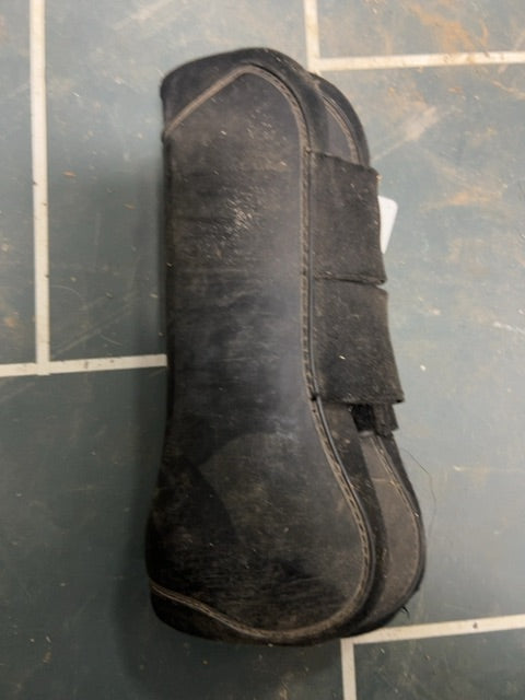 Black Roma Open Front, Horse