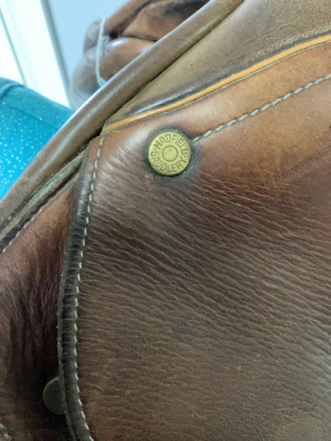 Hadfield Close Contact Saddle, 17M