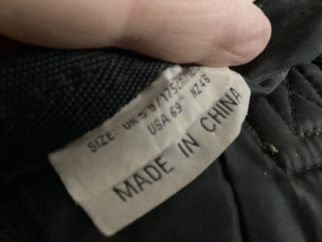 Black Saxon Winter Turnout, 69”