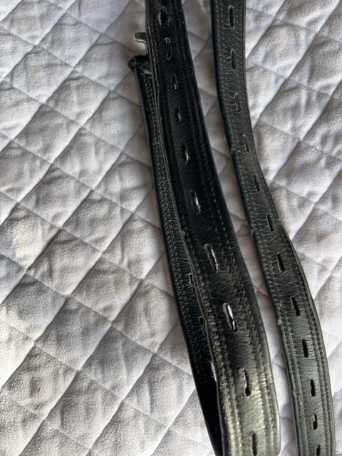 Black Leather Webbers, 35"