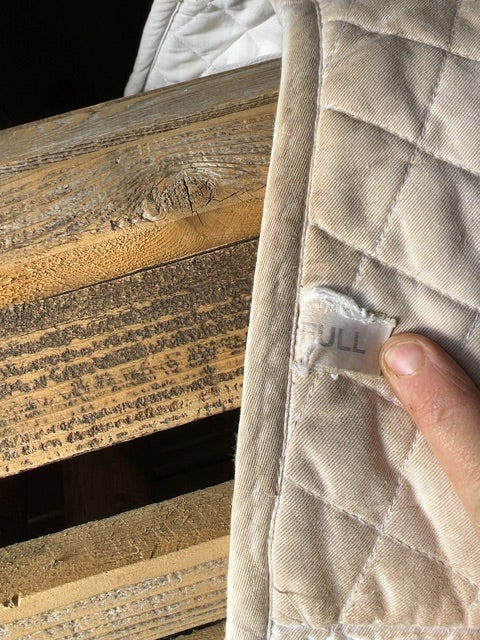 White Saddle Pad, Full