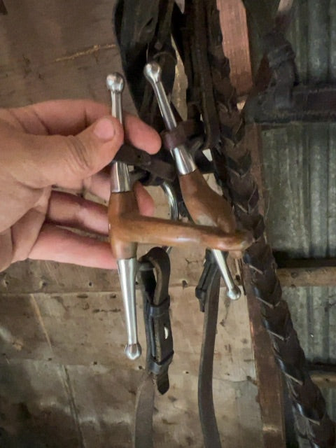 Dark Brown Bridle with 5 1/4 copper fullcheek, Full