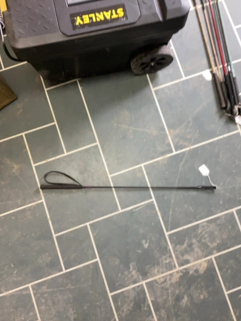 Black Crop with handle, 30"