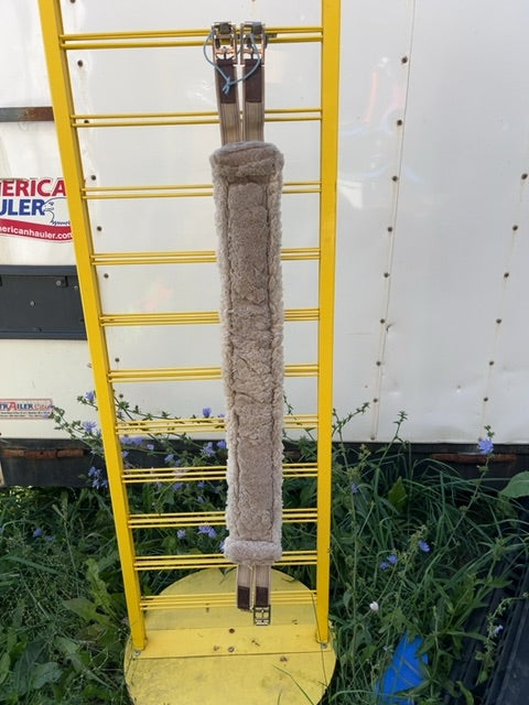 Brown Shedrow Fuuzy Girth, 44”