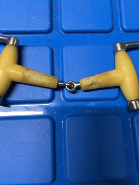 Happy Mouth D Ring, 5”