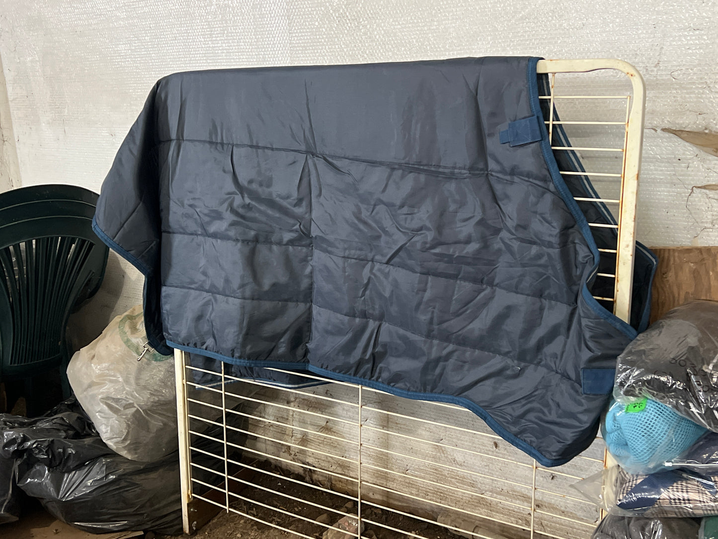 Blue Horseware 200gr Liner, 75"