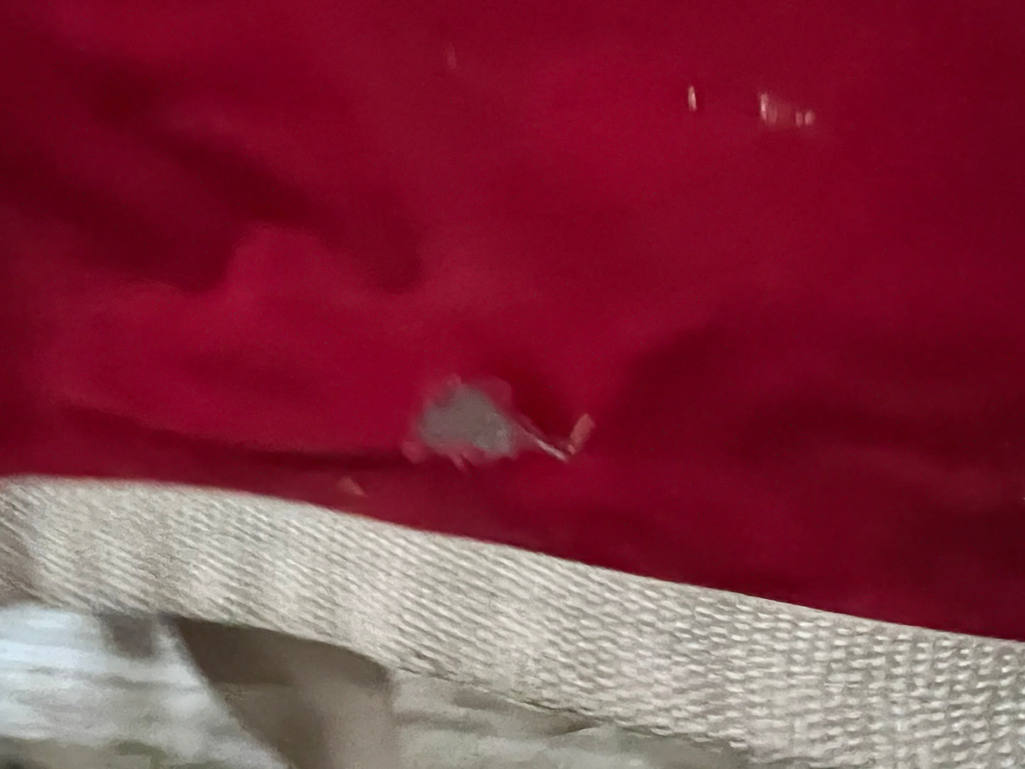 Red  Stable Sheet, 70"