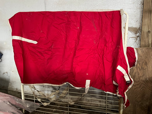 Red  Stable Sheet, 70"