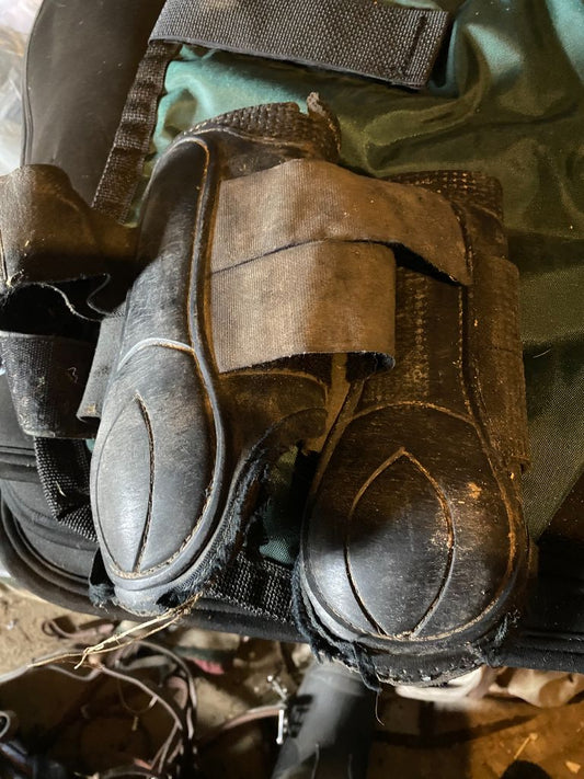 Black Shedrow Closed Front Boots, Horse