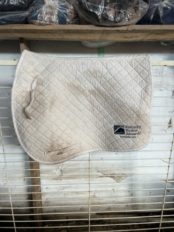 White  Saddle Pad, AP