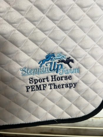 White Smartpak Saddle Pad, Dressage
