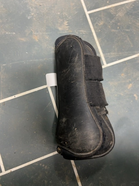 Black Shedrow Open Front, Horse