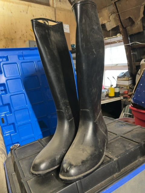 Black  Boots, Men's 11