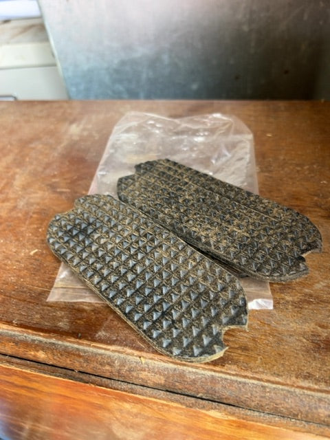 Black Shedrow Stirrup Pads, 4 3/4”