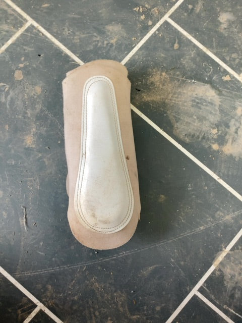 White Lamicell Boots, Large