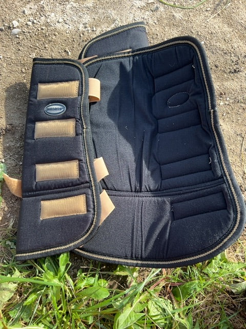 Black Shedrow Shipping Boots - set of 4, Full