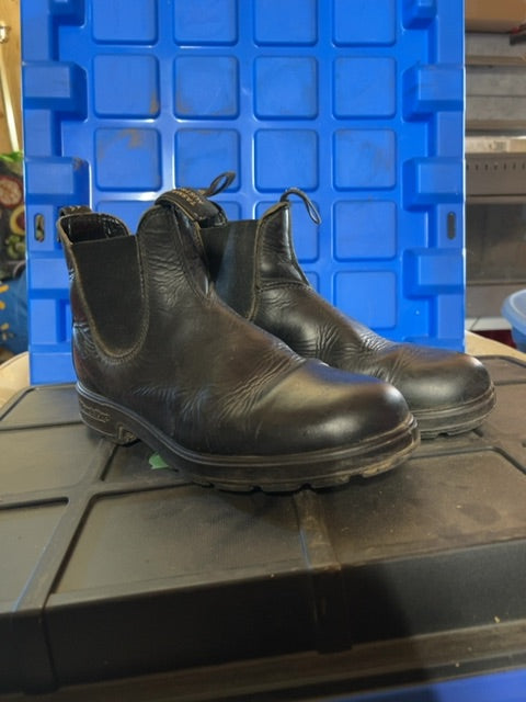 Black Blundstone Paddock Boots, 7