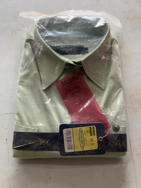 Green Kyra K Show Shirt, Small