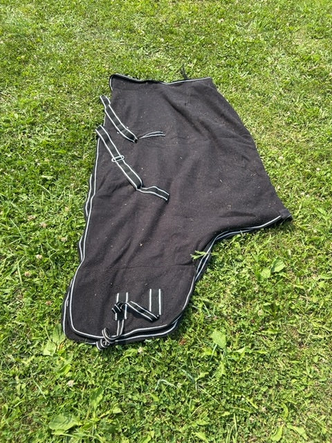 Black Canadian Fleece cooler, 63”