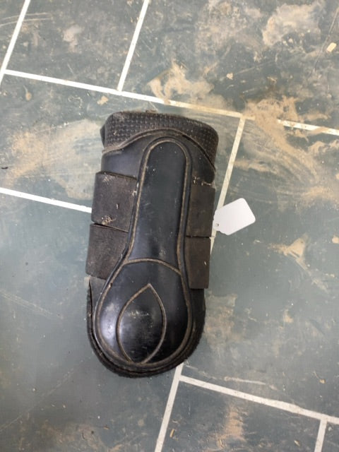 Black Shedrow Closed Front Boots, Medium