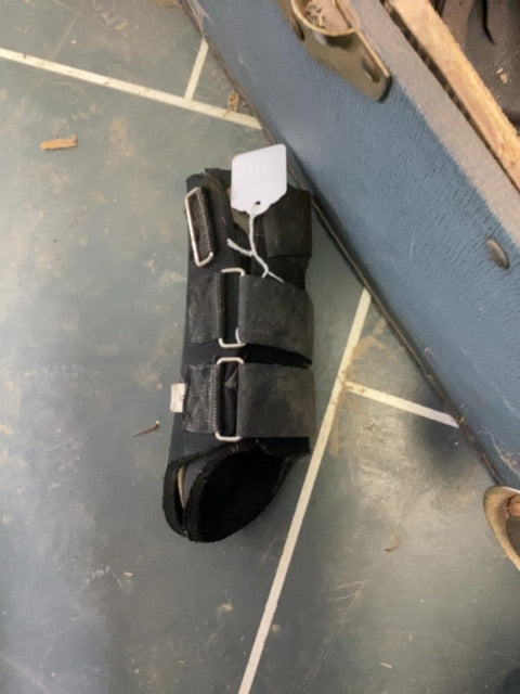 Black  Boots, Medium