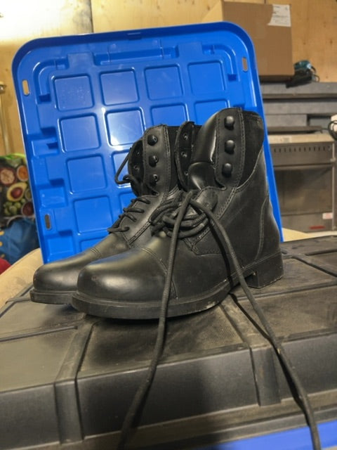 Black Lace Silverline Winter Paddock Boots, Ladies 6