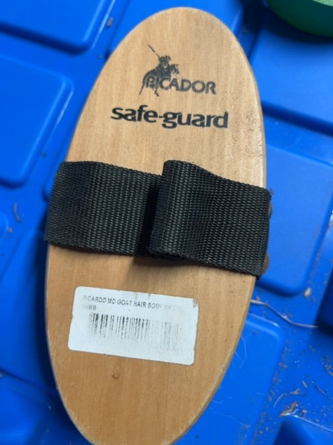 Picador Goat Hair Body Brush