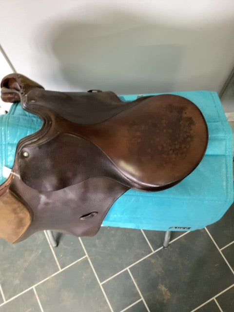 Brown Passier Saddle, 18"