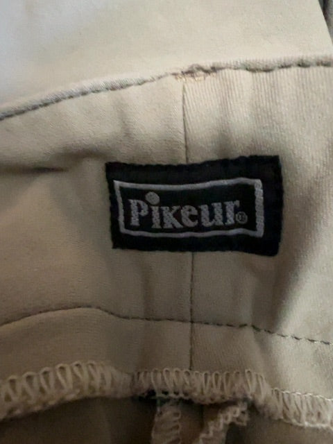 Beige Pikeur Kneepatch Breeches, 28L