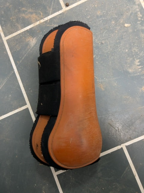 Orange  Boots, Full