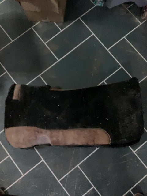 Black HR Western Pad, 30”