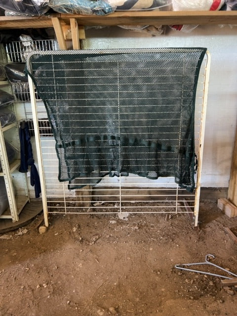 Green  Scrim, 64"