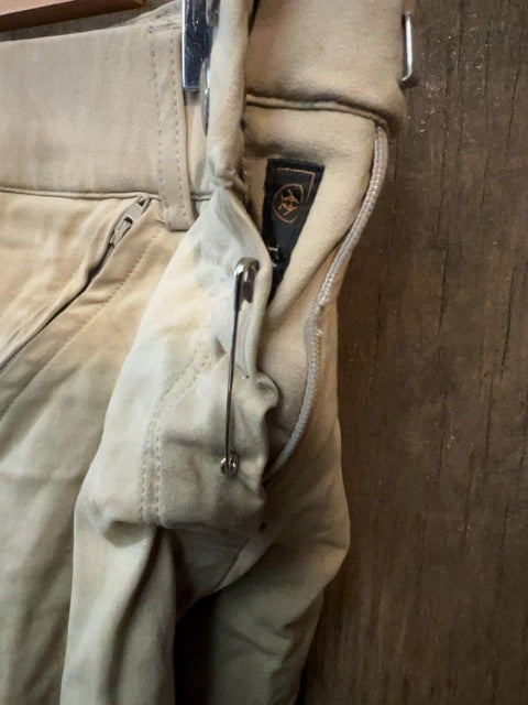Tan Ariat Kneepatch Breeches, 34R