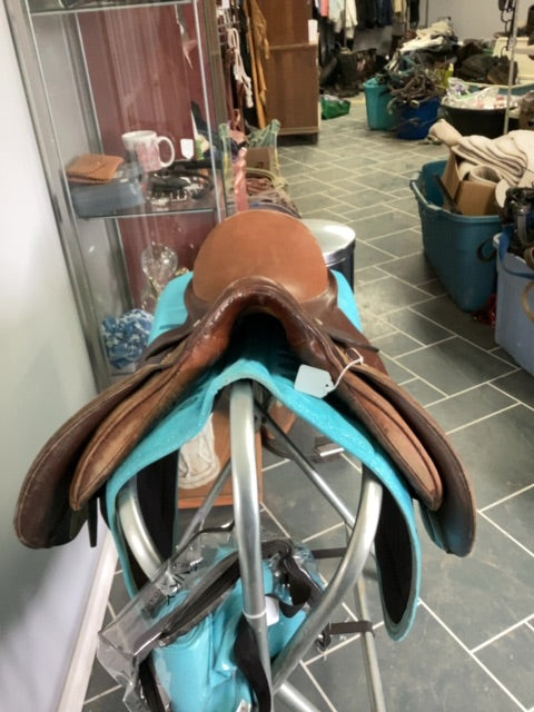Brown All Purpose Saddle, 15.5"