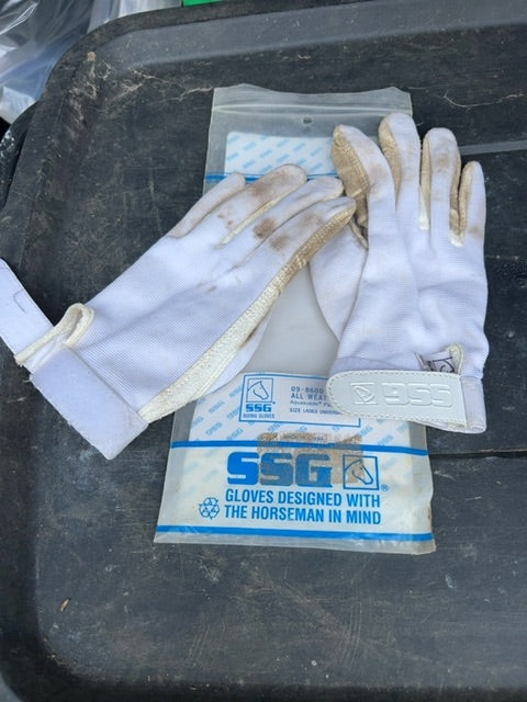 White SSG All Weather Gloves, Ladies Universal
