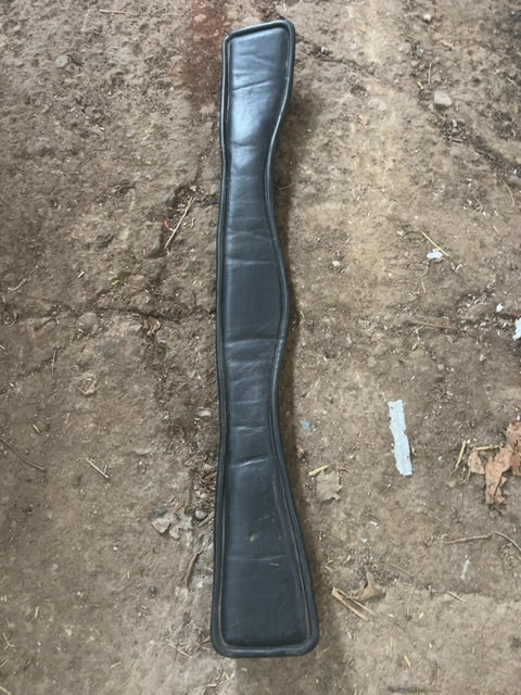 Black Chetak Dressage Girth, 32”