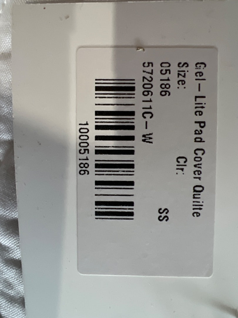 White SS Tack Half Pad, 23”
