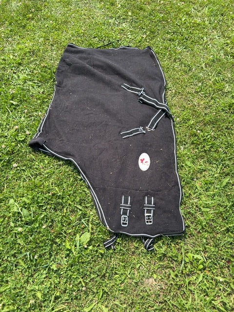 Black Canadian Fleece cooler, 63”