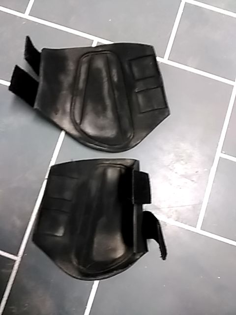 Black Woof Wear Brushing boots, Full