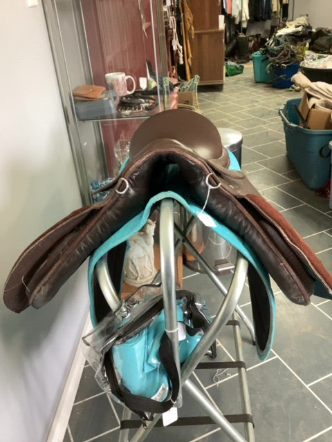 17"  English Saddle