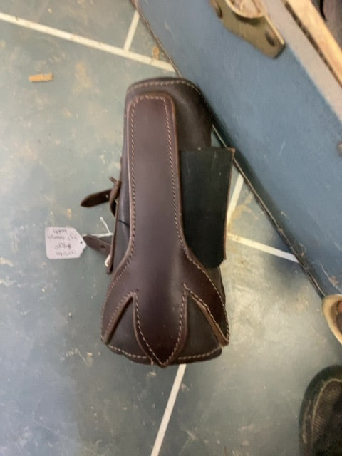 Brown Georgian Boots, 1