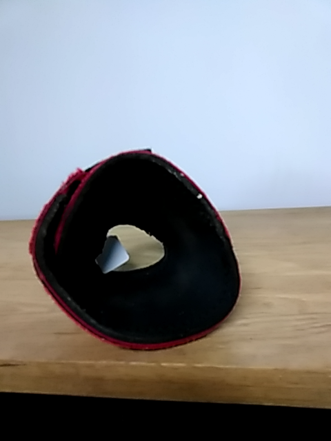 Red  Bell Boits, Large