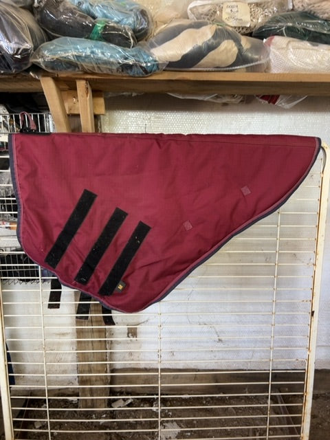 Burgundy Schneiders Turnout, 74"