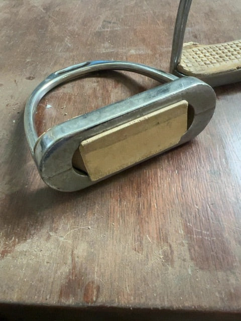 Stirups, 4 3/4”