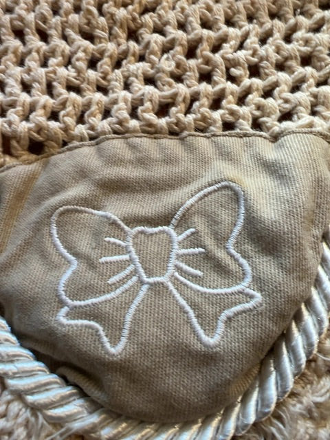 Beige Fix Design Bonnet