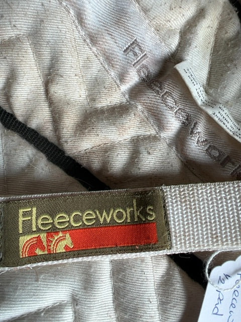 White Fleeceworks Half Pad, Jumper