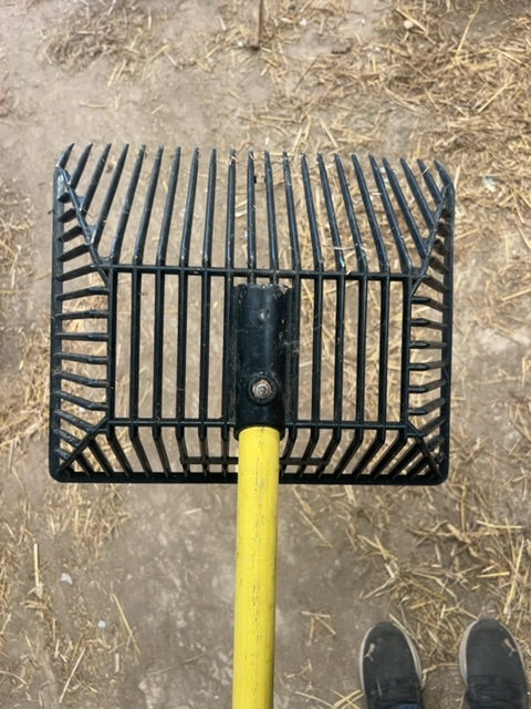 Black Fine Tine Manure Fork
