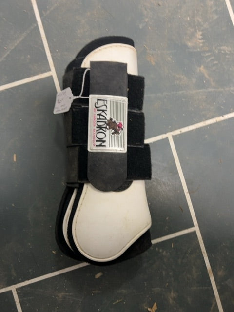 White Eskadron Open Front Boots, Full Hinds