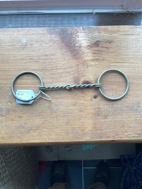 Twisted Wire Loose Ring, 5"